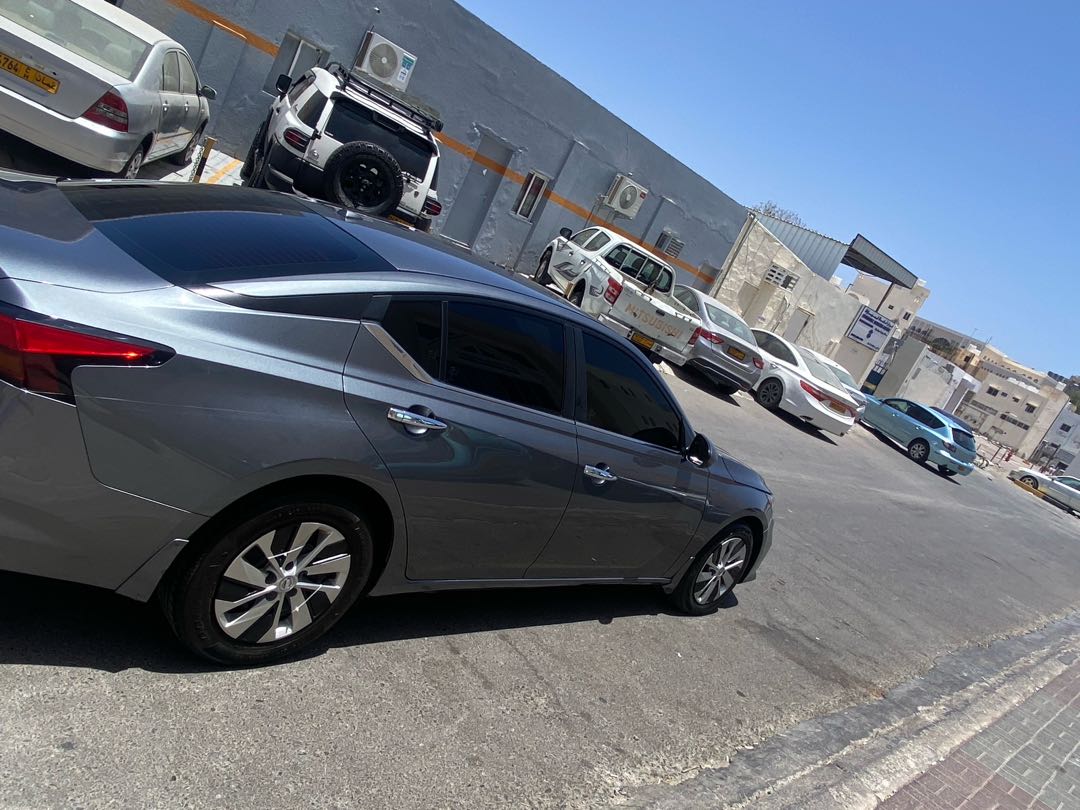 Car Image 2020 NISSAN ALTIMA S