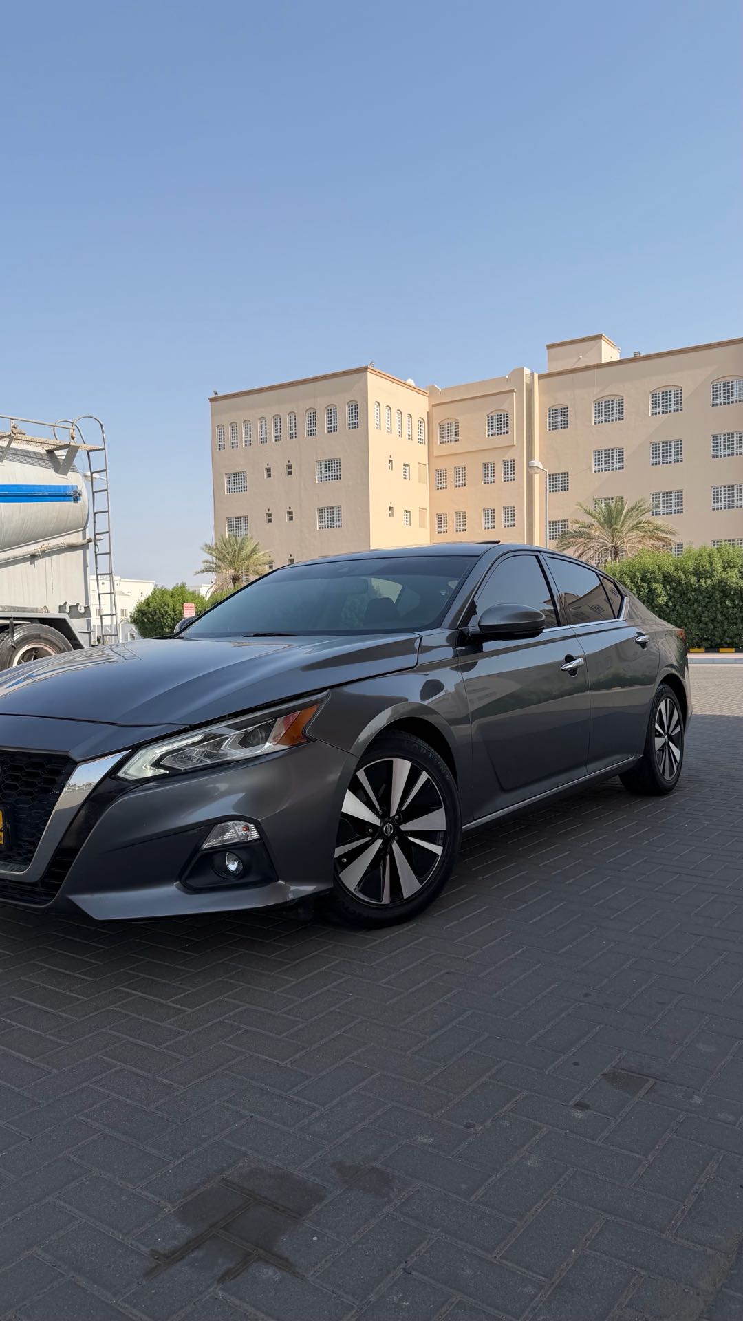 Car Image 2019 NISSAN ALTIMA SL