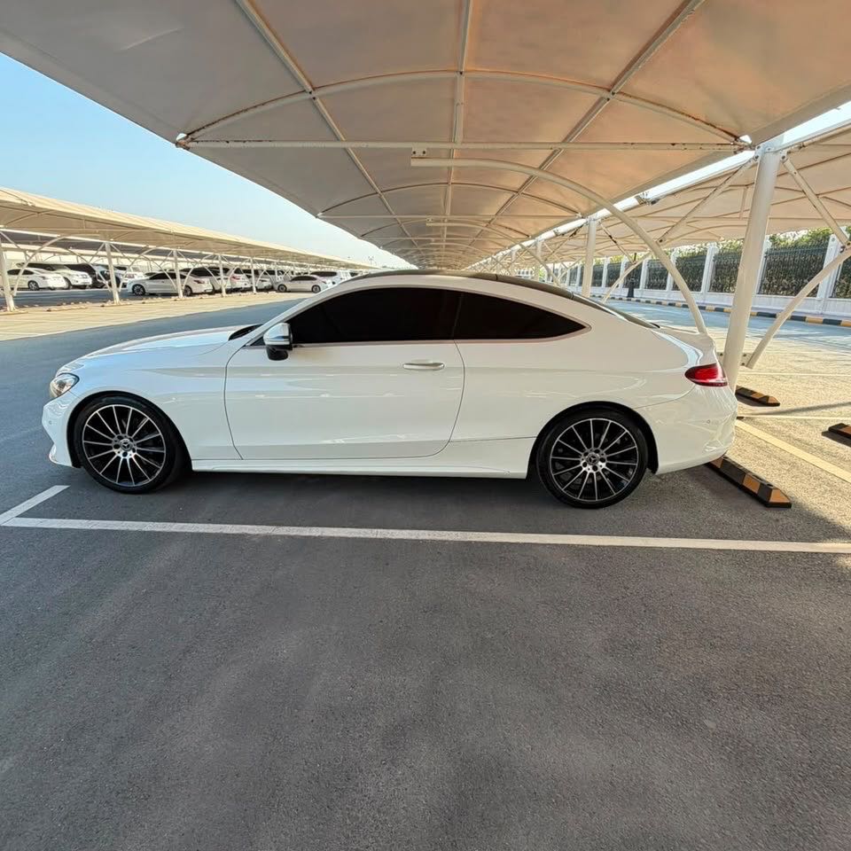 Car Image 2018 MERCEDES C Class 200