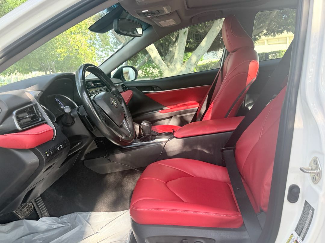 Car Image 2019 TOYOTA CAMRY SE