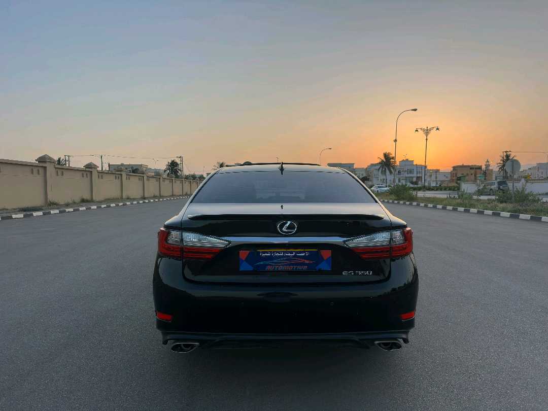 Car Image 2018 LEXUS ES 350