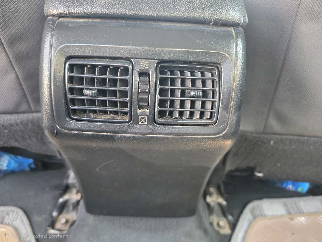 Car Image 2014 TOYOTA CAMRY GLE