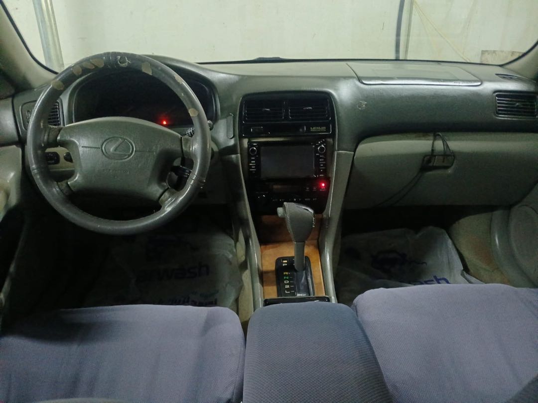 Car Image 1999 LEXUS ES 300