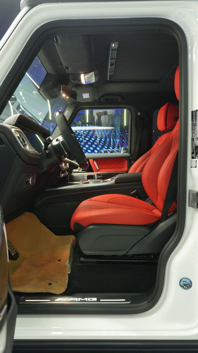 Car Image 2025 MERCEDES G CLASS 63