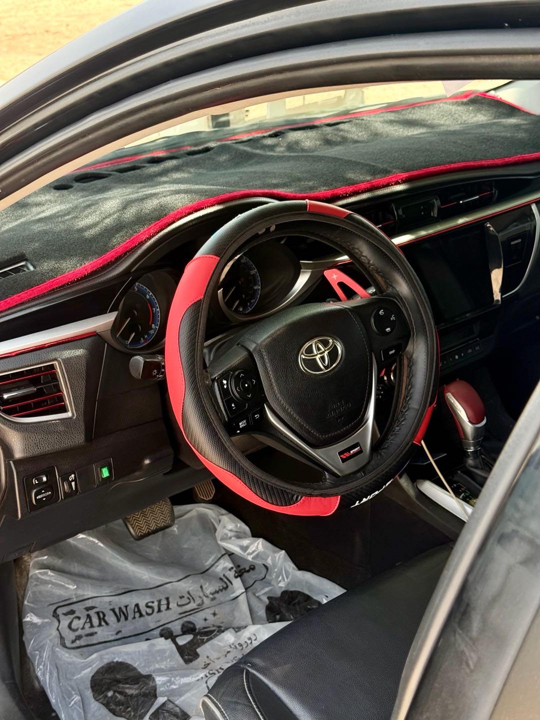 Car Image 2015 TOYOTA COROLLA S