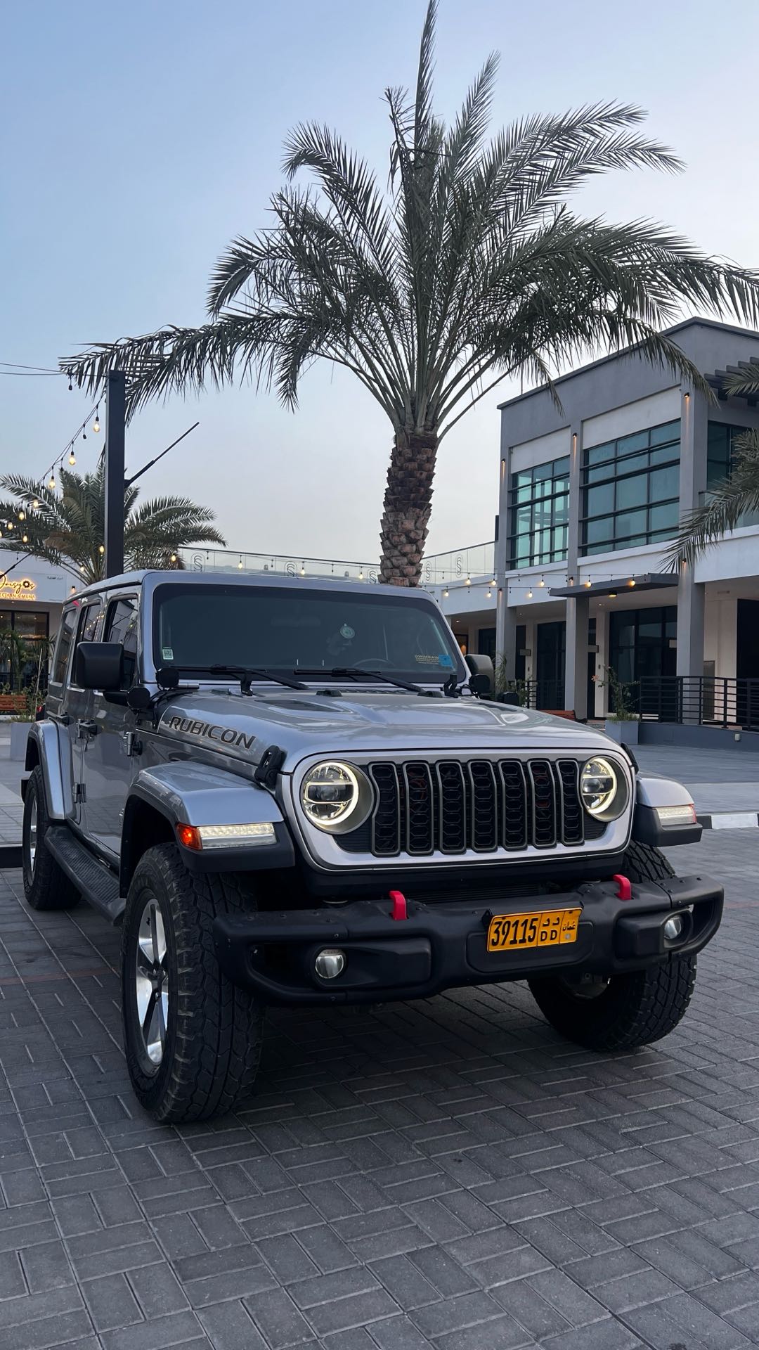 Car Image 2018 JEEP WRANGLER SAHARA
