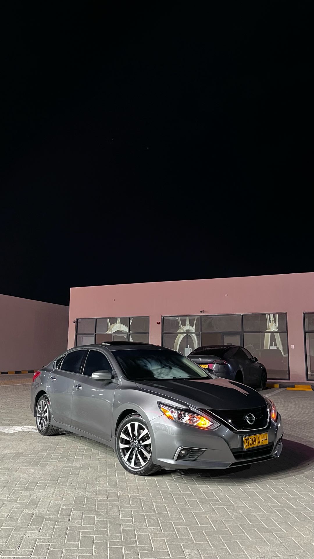 Car Image 2017 NISSAN ALTIMA SV