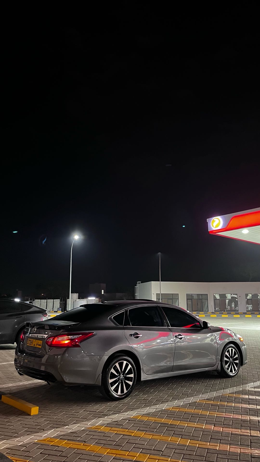 Car Image 2017 NISSAN ALTIMA SV