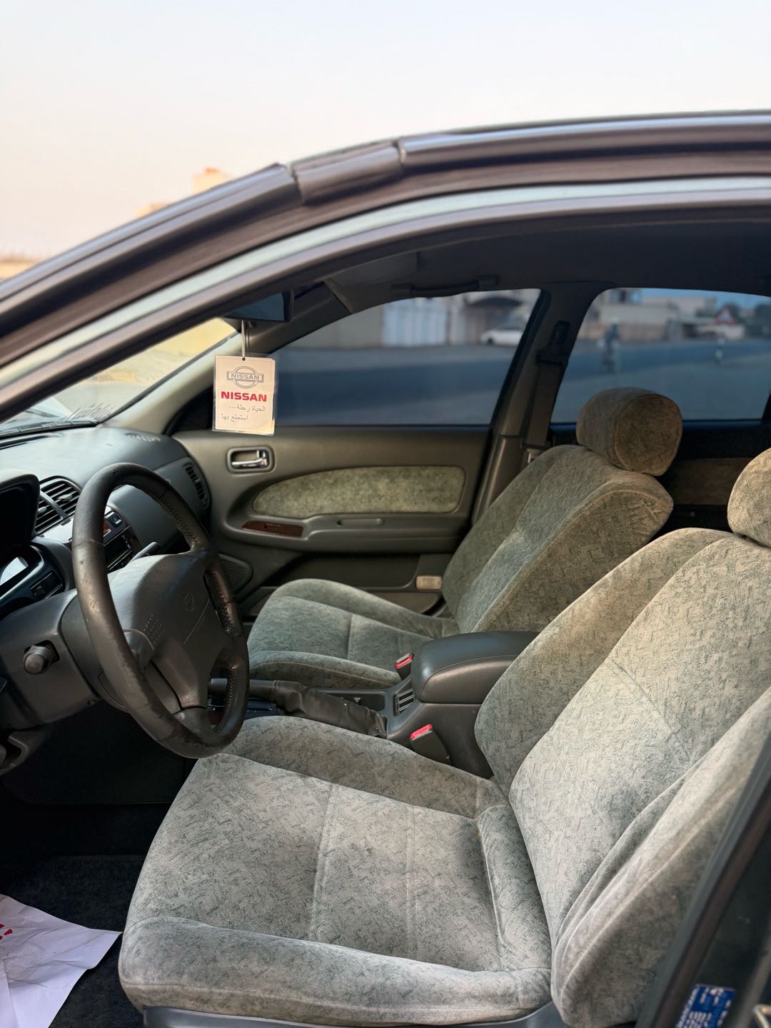 Car Image 1999 NISSAN MAXIMA SR