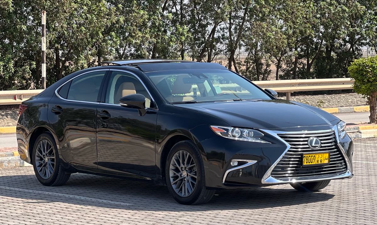 Car Image 2018 LEXUS ES 350