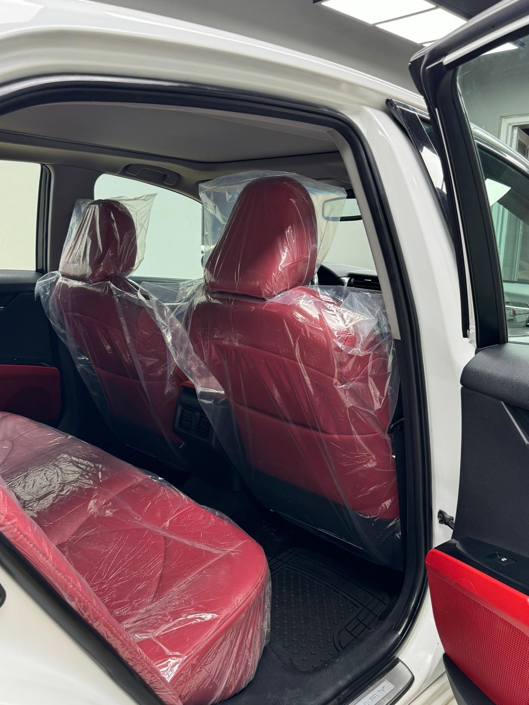 Car Image 2018 TOYOTA CAMRY XSE