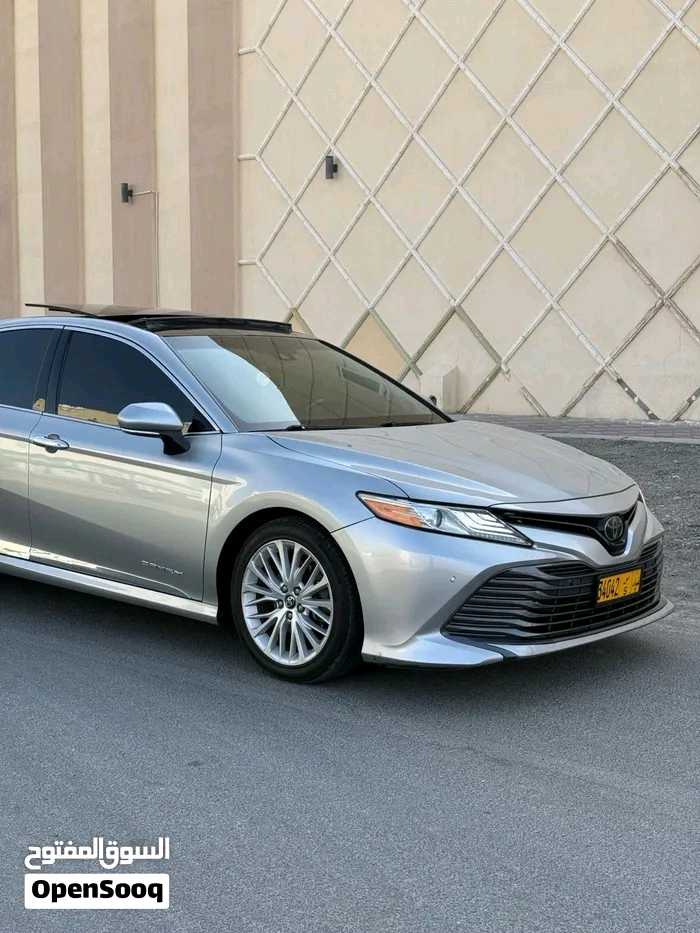 Car Image 2018 TOYOTA CAMRY XLE