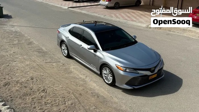 Car Image 2018 TOYOTA CAMRY XLE