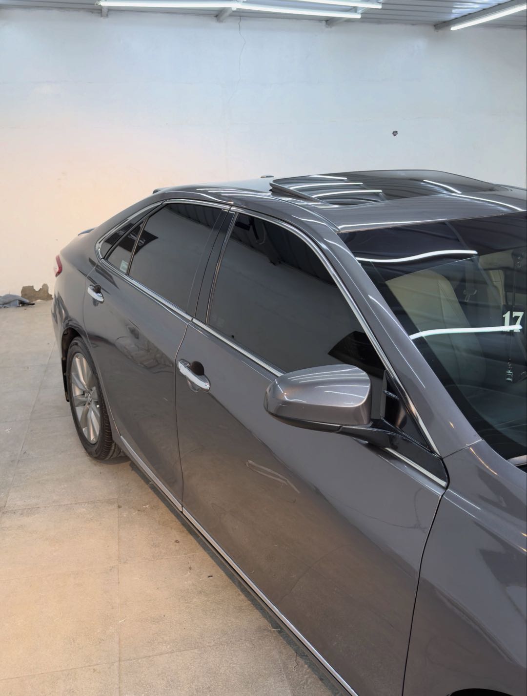 Car Image 2017 TOYOTA CAMRY XLE