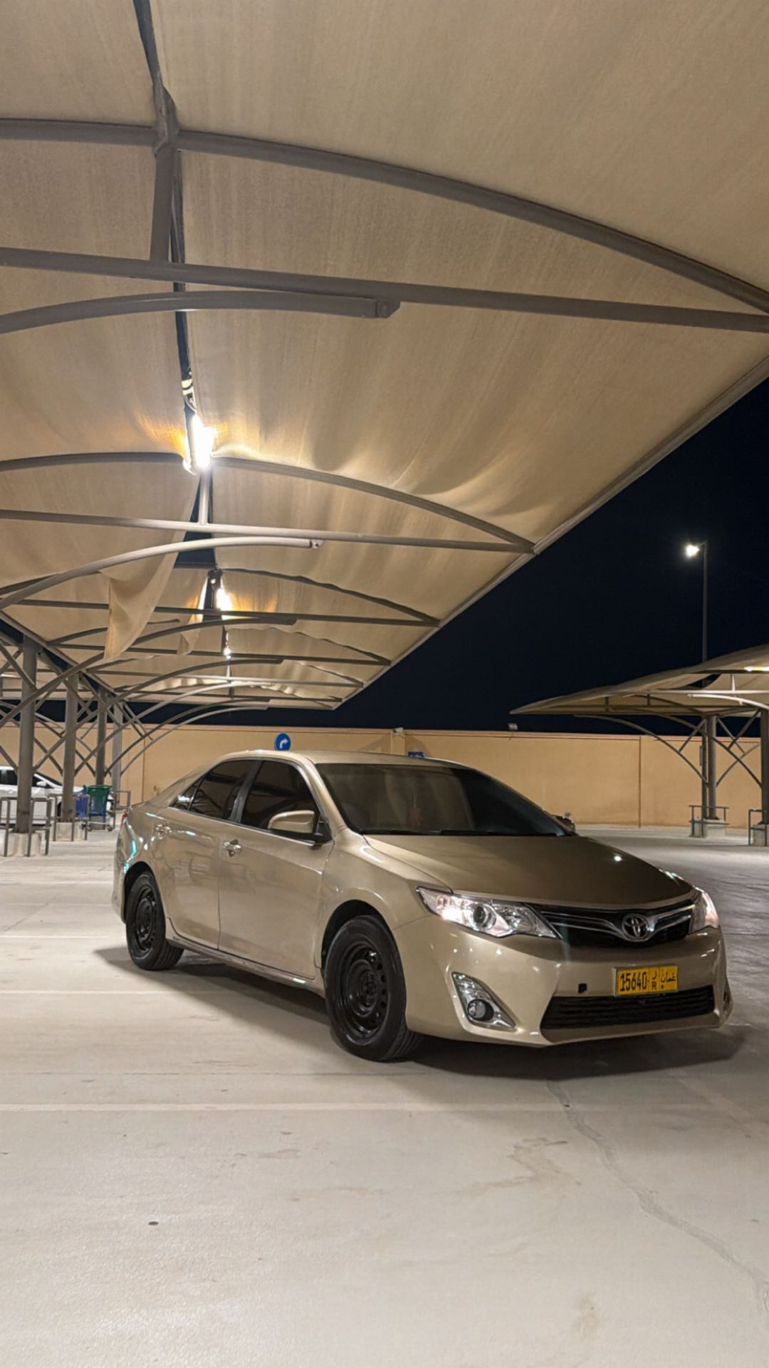 Car Image 2013 TOYOTA CAMRY GL