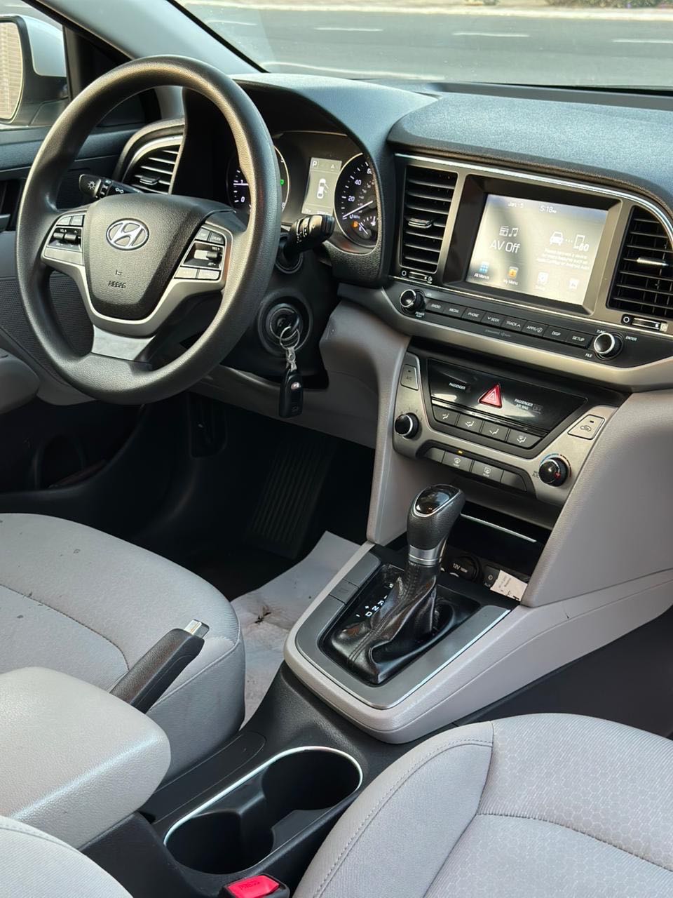 Car Image 2018 HYUNDAI ELANTRA SEL