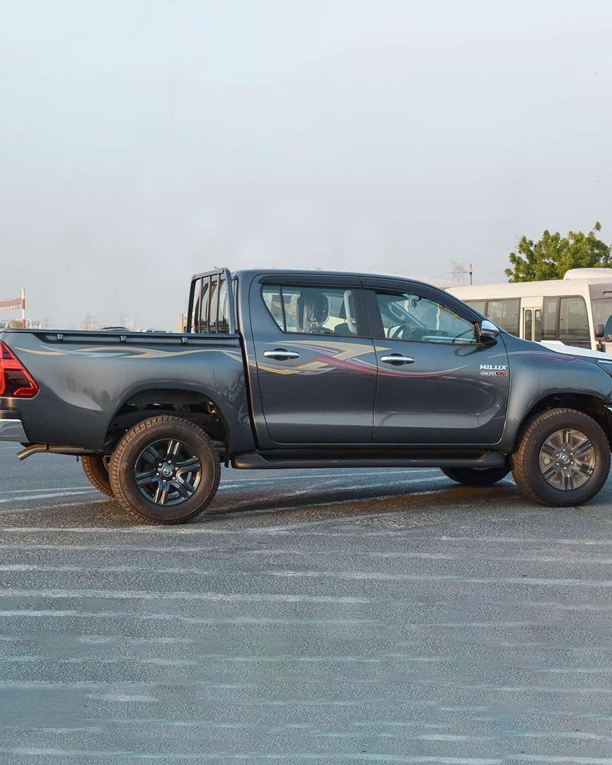 Car Image 2026 TOYOTA HILUX 