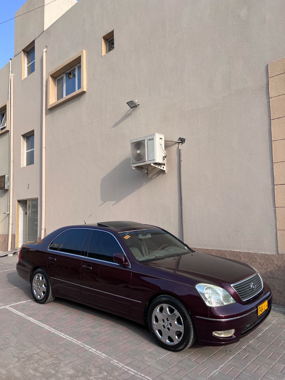 Car Image 2002 LEXUS LS 430