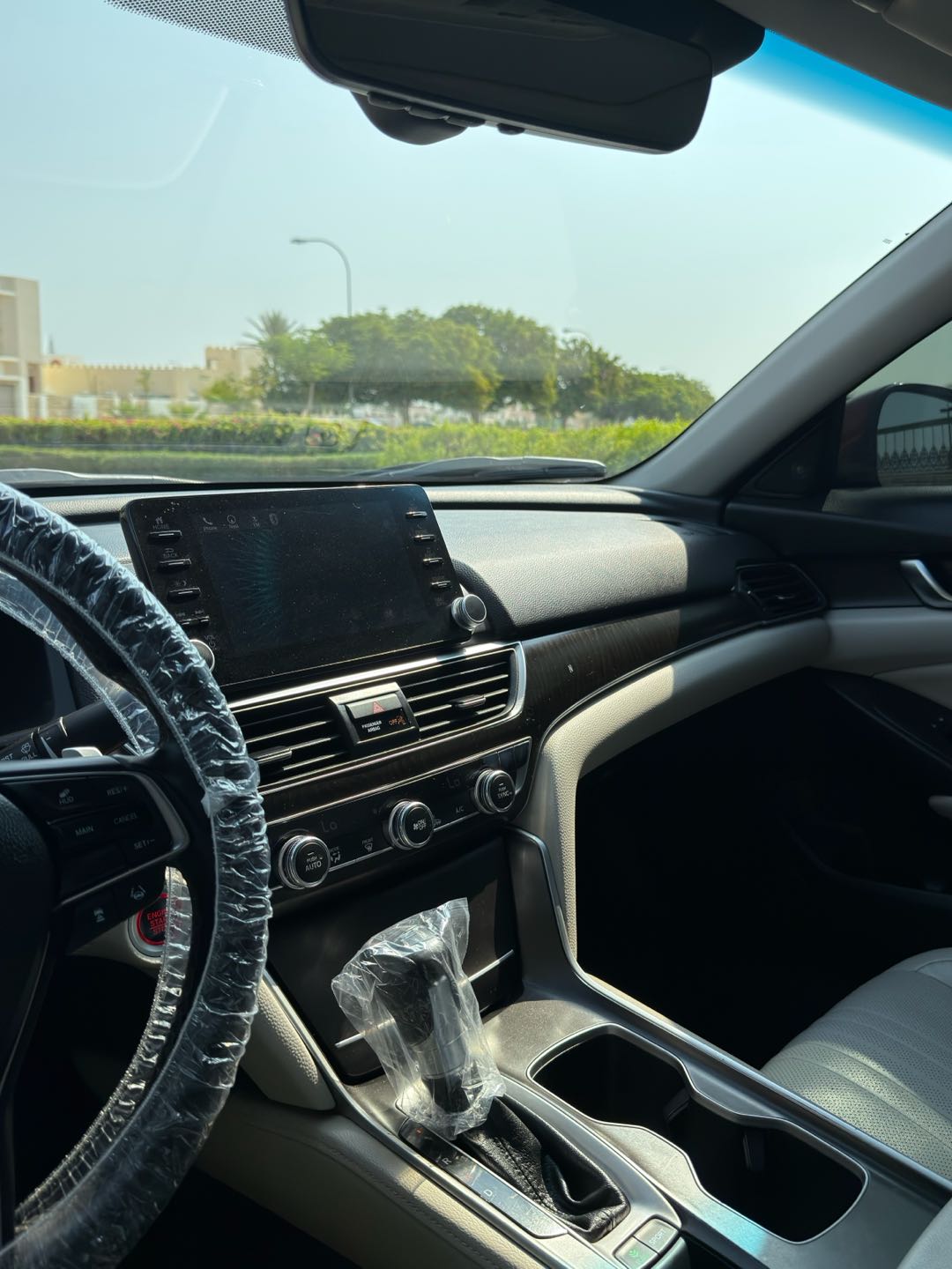 Car Image 2018 HONDA ACCORD TOURING