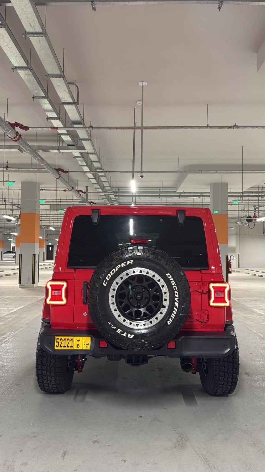 Car Image 2018 JEEP WRANGLER SAHARA
