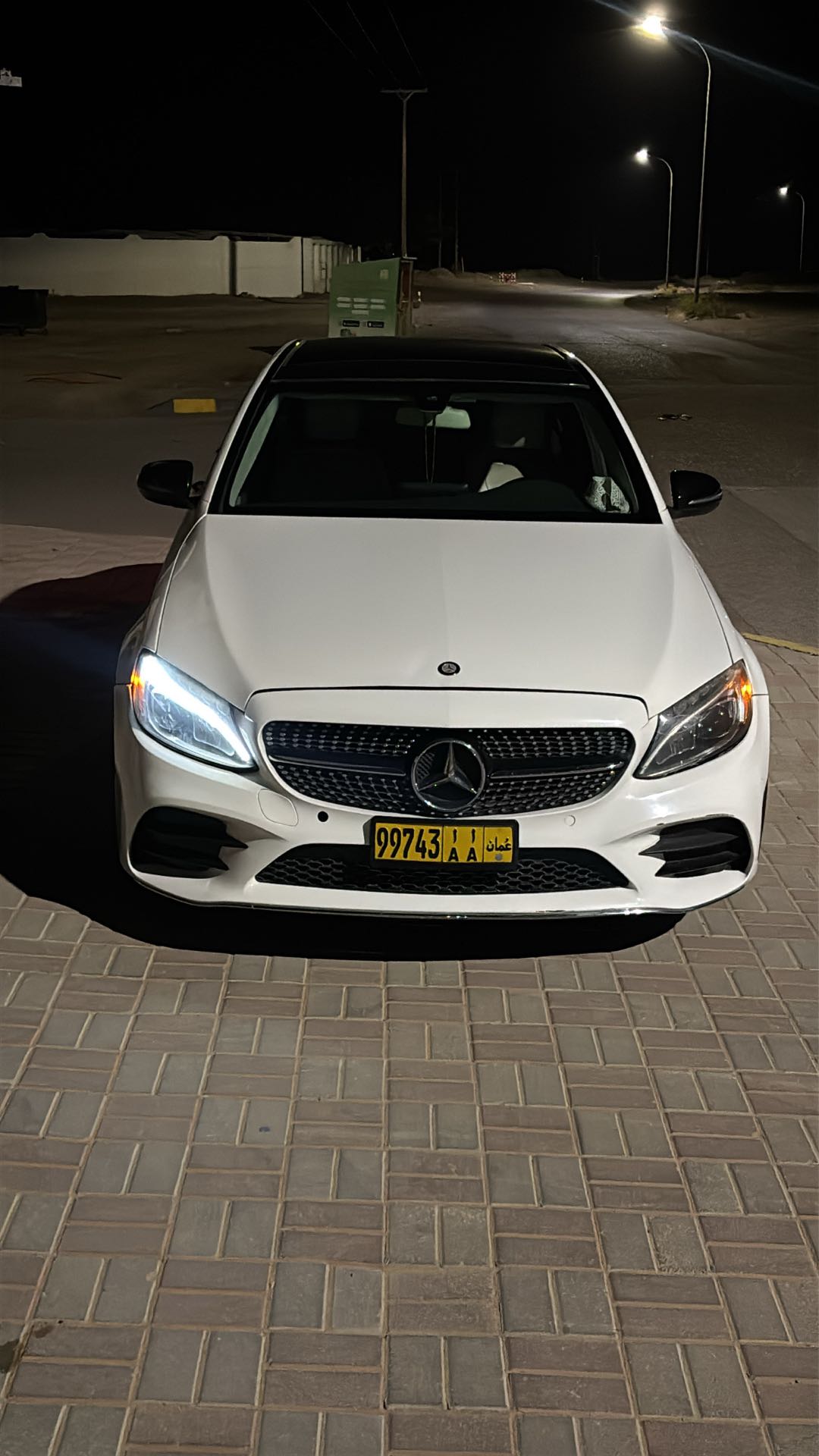 Car Image 2017 MERCEDES C Class 300