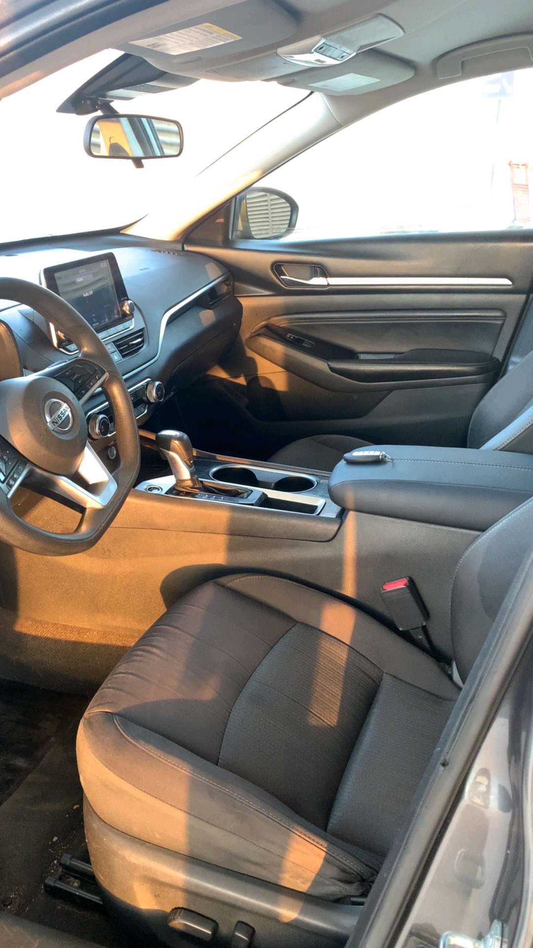 Car Image 2021 NISSAN ALTIMA SV