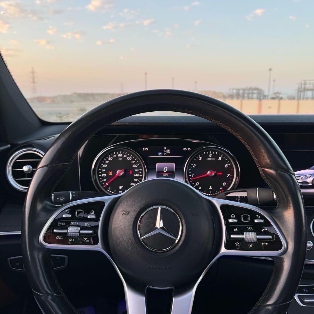Car Image 2019 MERCEDES E Class 350