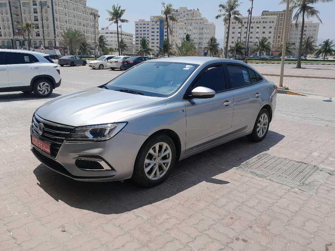 MG 5 2025