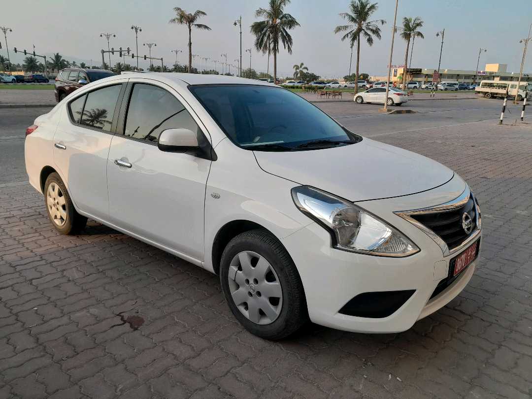 NISSAN SUNNY 2025