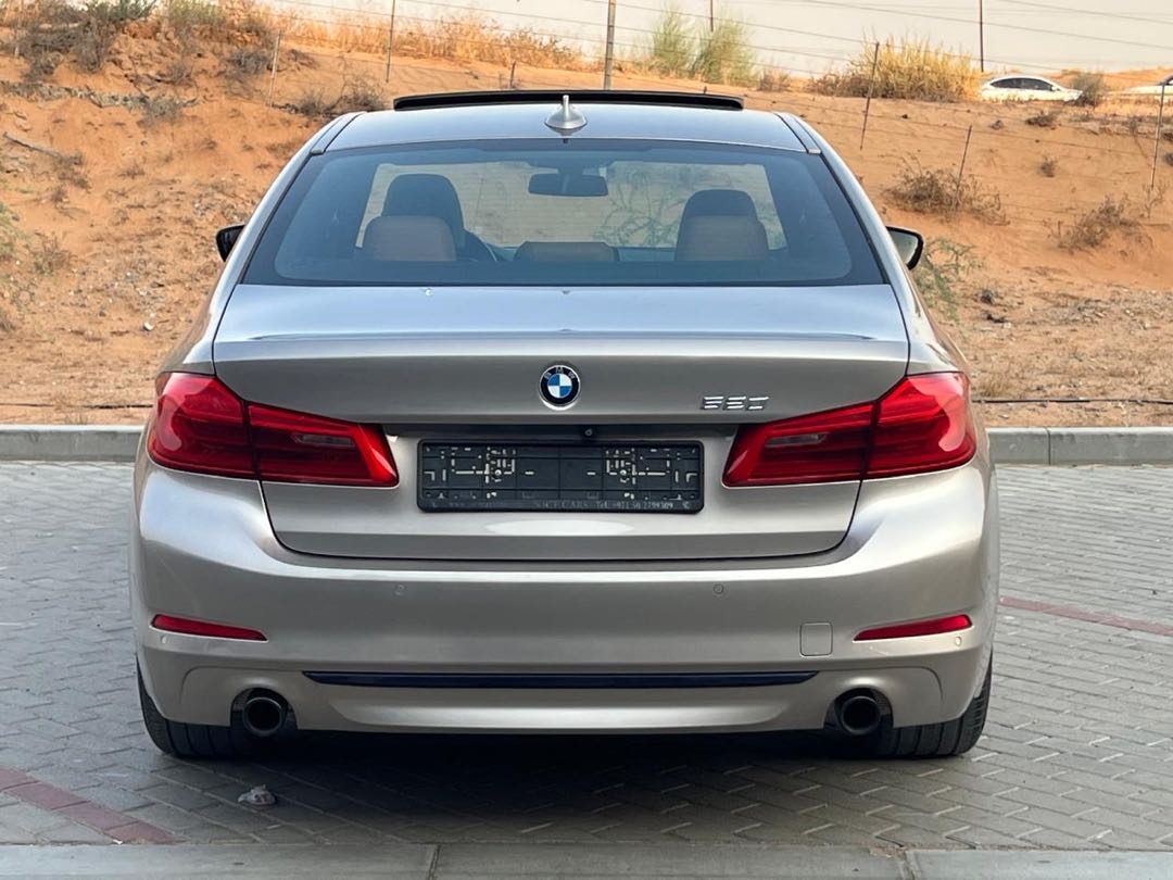 Car Image 2018 BMW 5 SERIES 520