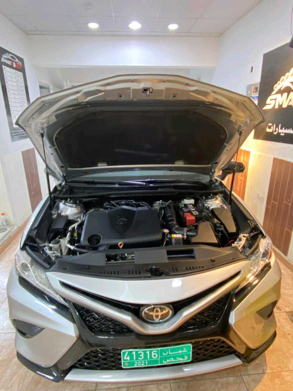 Car Image 2018 TOYOTA CAMRY XSE