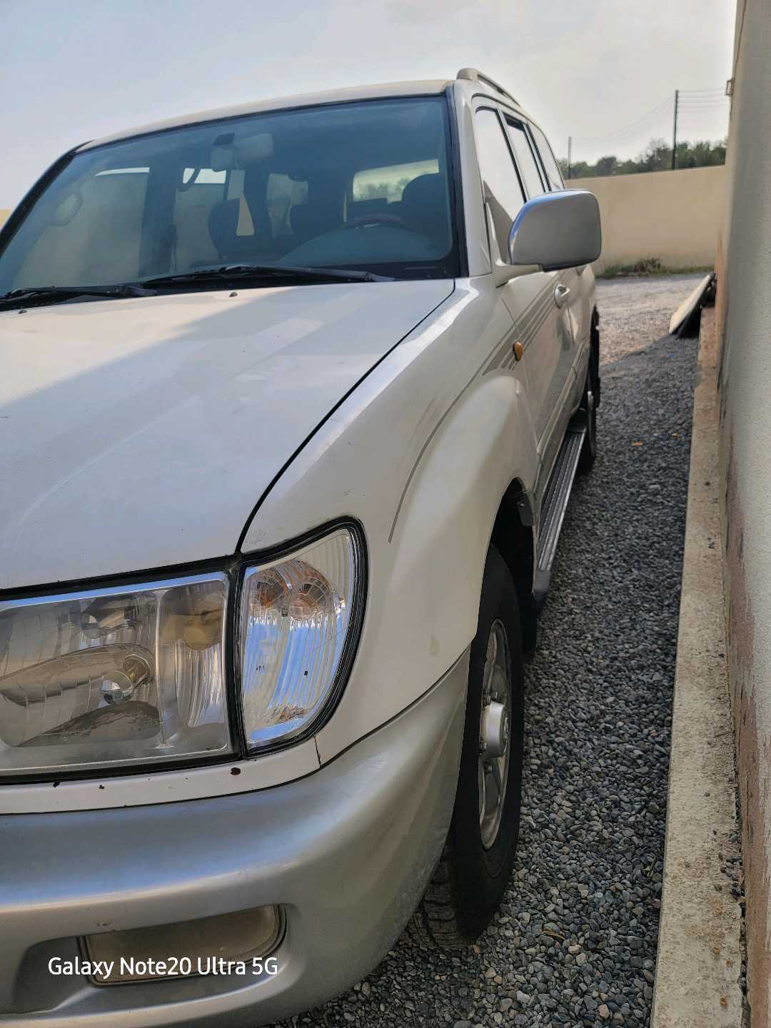 Car Image 1999 TOYOTA LAND CRUISER VX.R