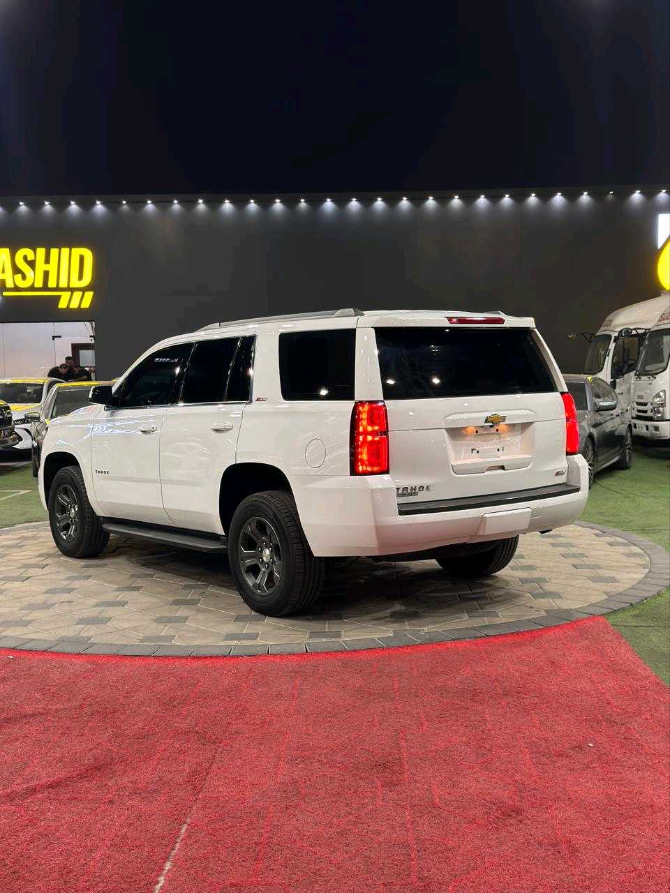 Car Image 2015 CHEVROLET TAHOE 