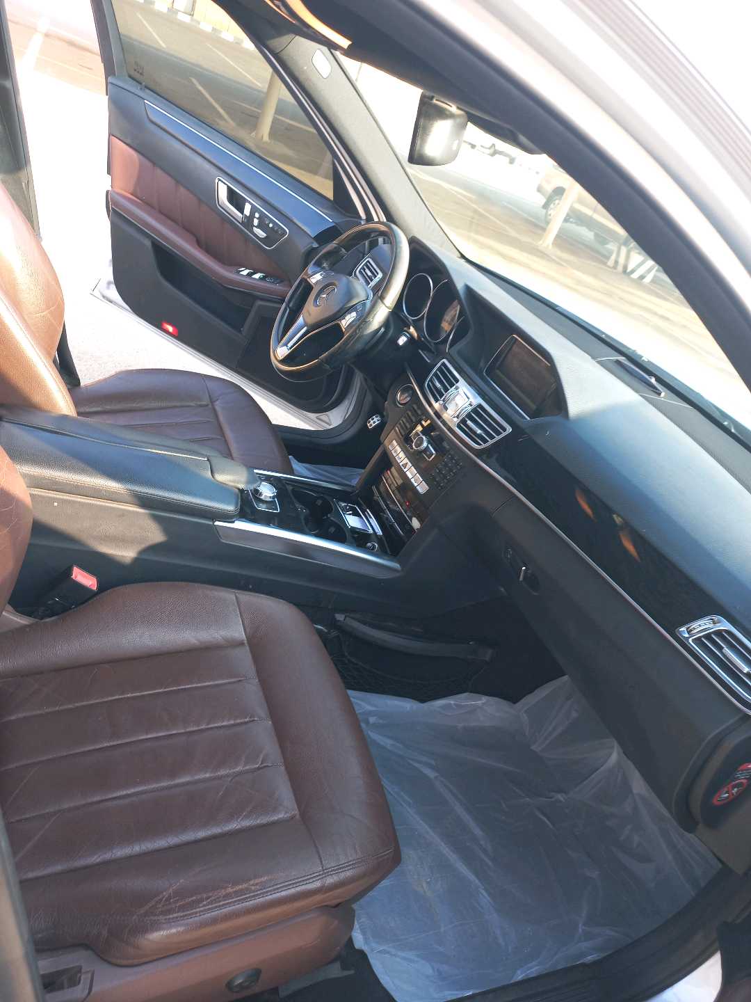 Car Image 2014 MERCEDES E Class 300