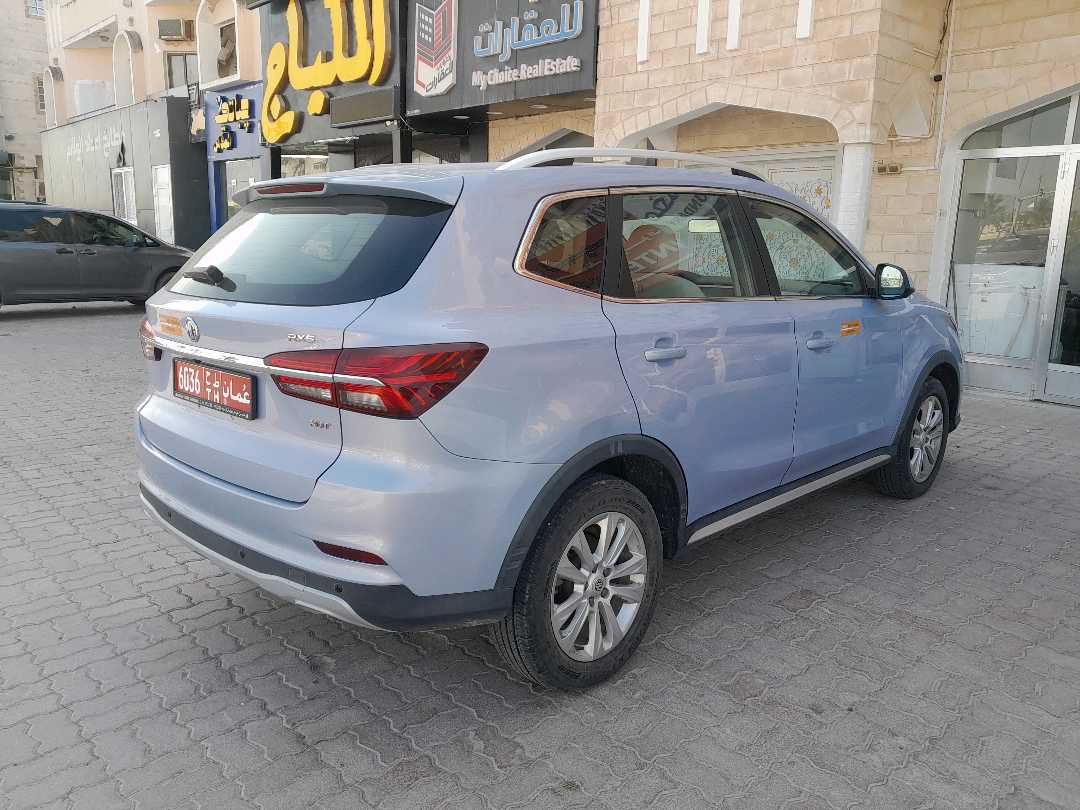 أم جي RX5 2025