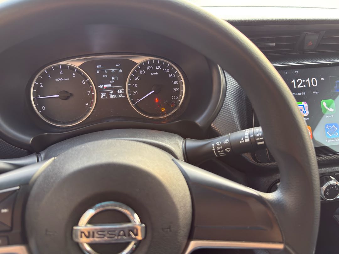 Car Image 2018 NISSAN KICKS 
