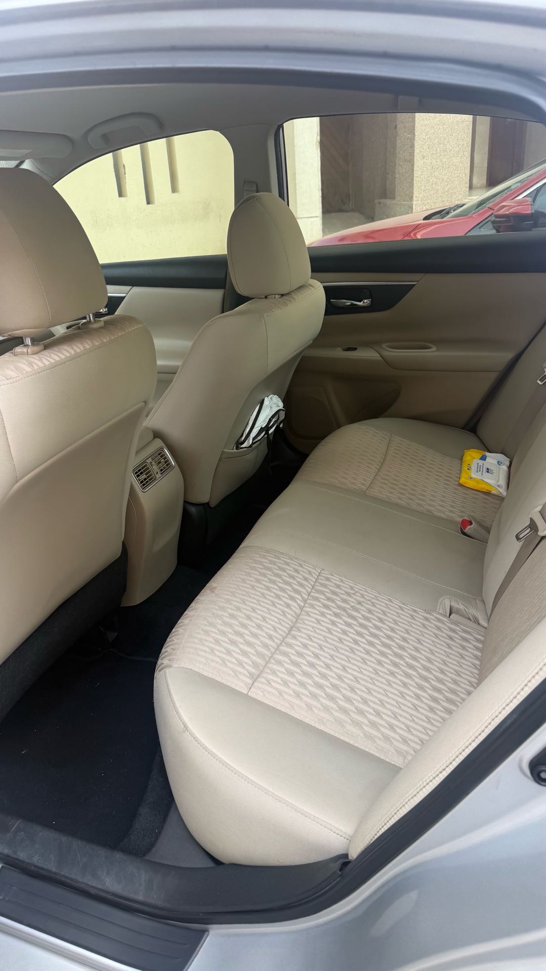 Car Image 2018 NISSAN ALTIMA SV