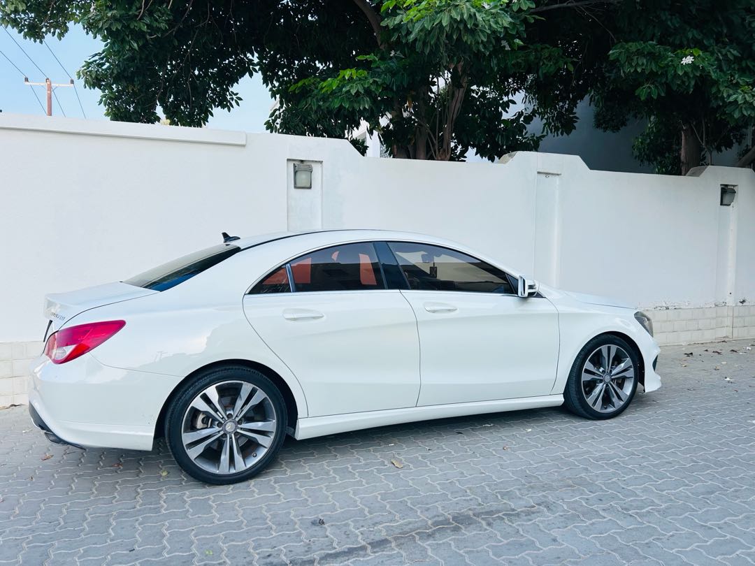 Car Image 2014 MERCEDES CLA CLASS 
