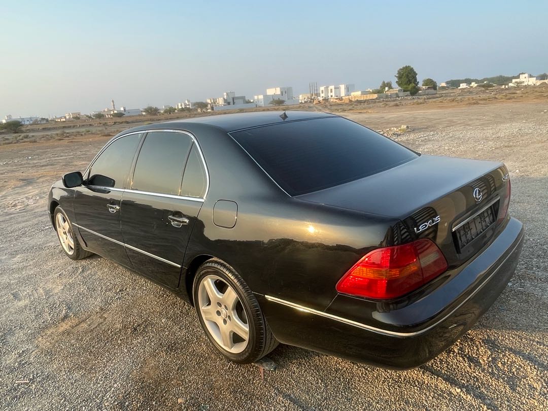 Car Image 2001 LEXUS LS 430