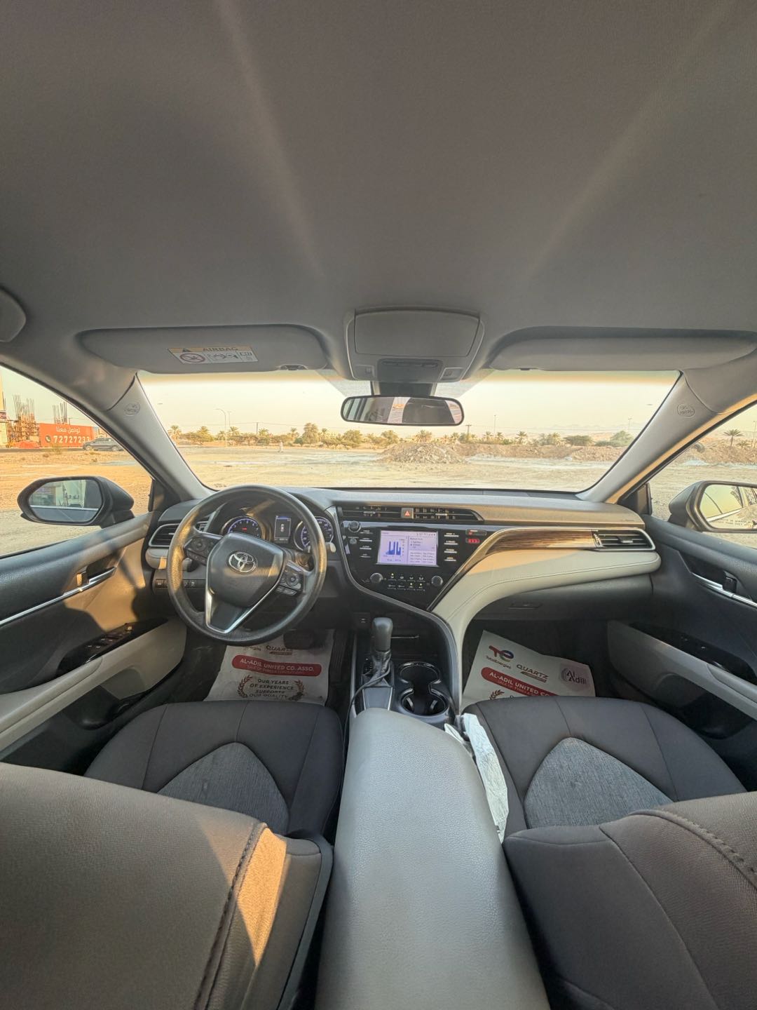 Car Image 2019 TOYOTA CAMRY LE