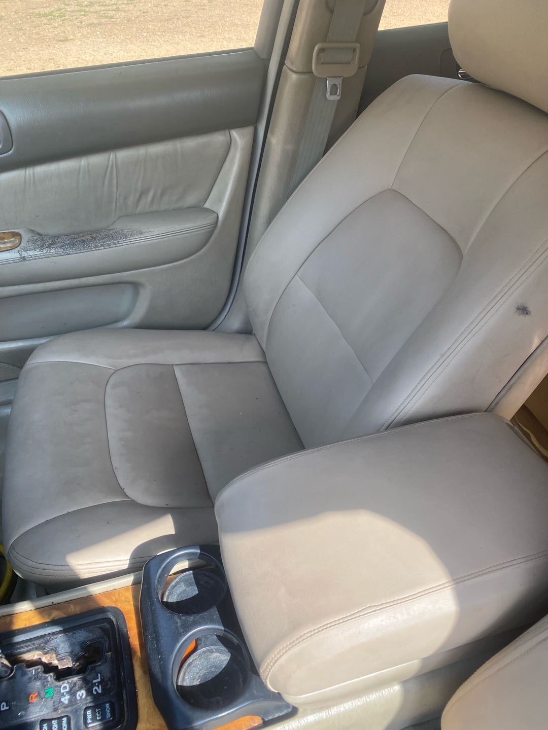 Car Image 1998 LEXUS LS 400