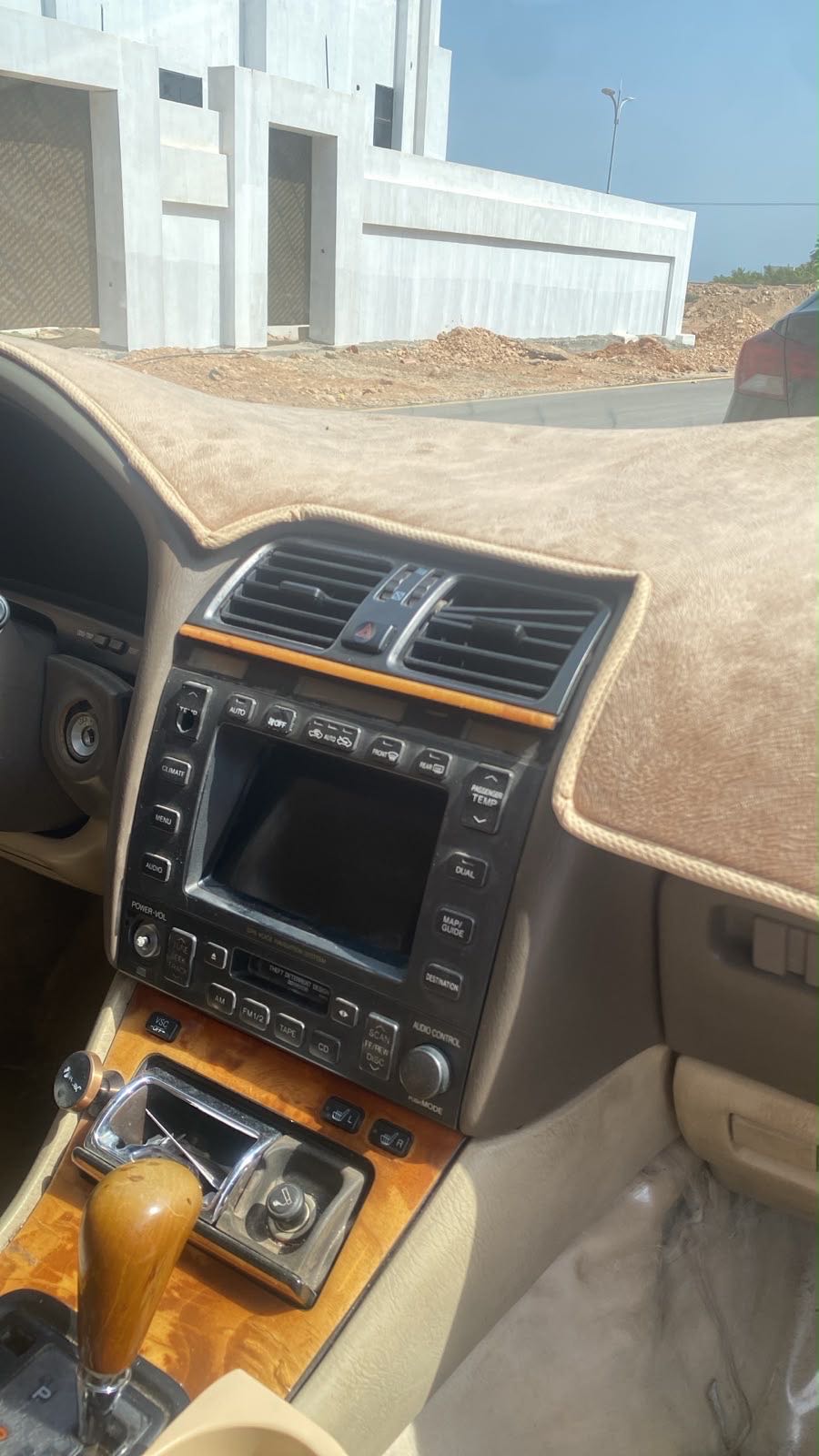 Car Image 1998 LEXUS LS 400