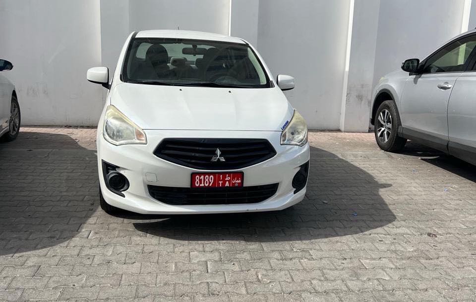MITSUBISHI ATTRAGE 2017
