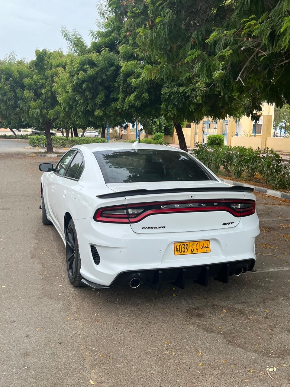 Car Image 2016 DODGE CHARGER SXT