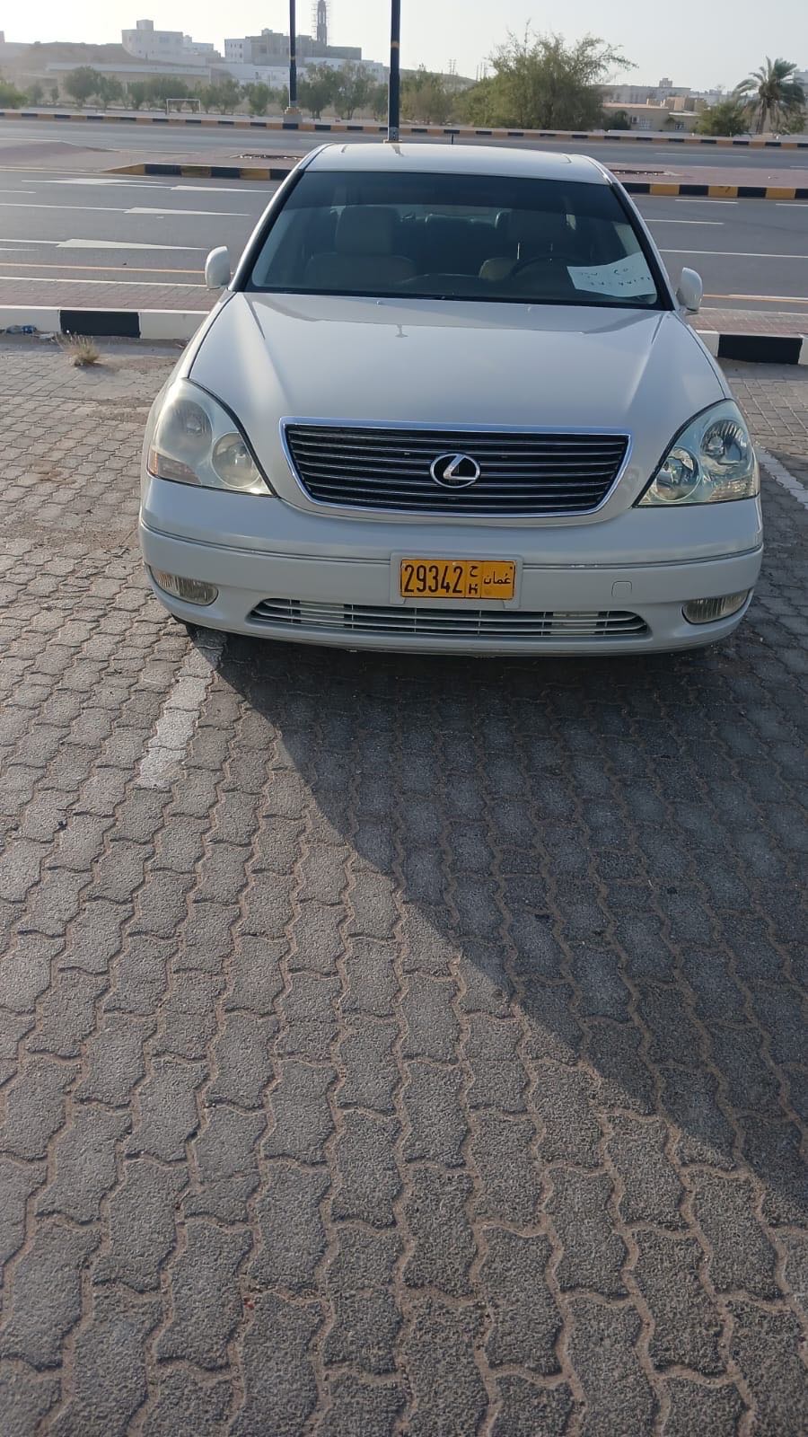 Car Image 2002 LEXUS LS 430