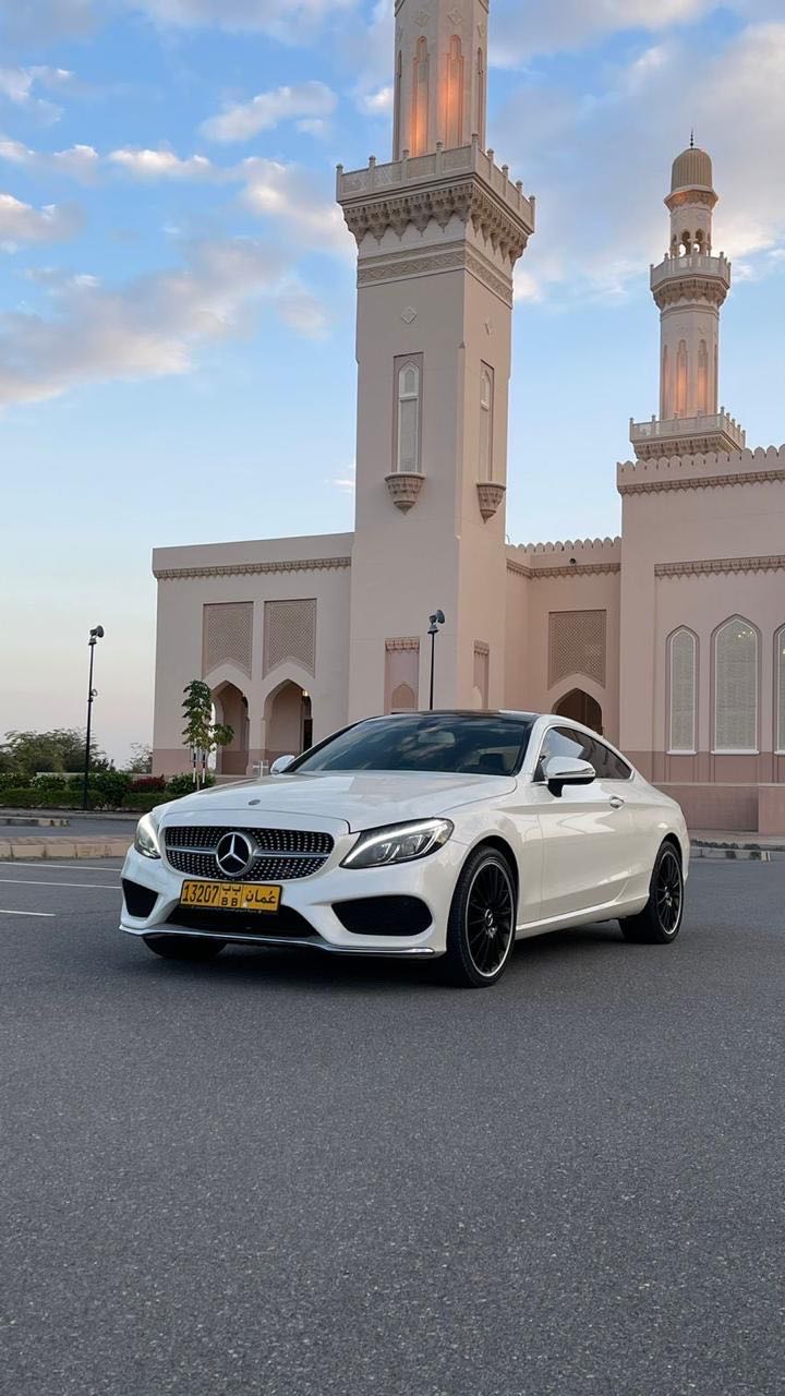 Car Image 2017 MERCEDES C Class 300