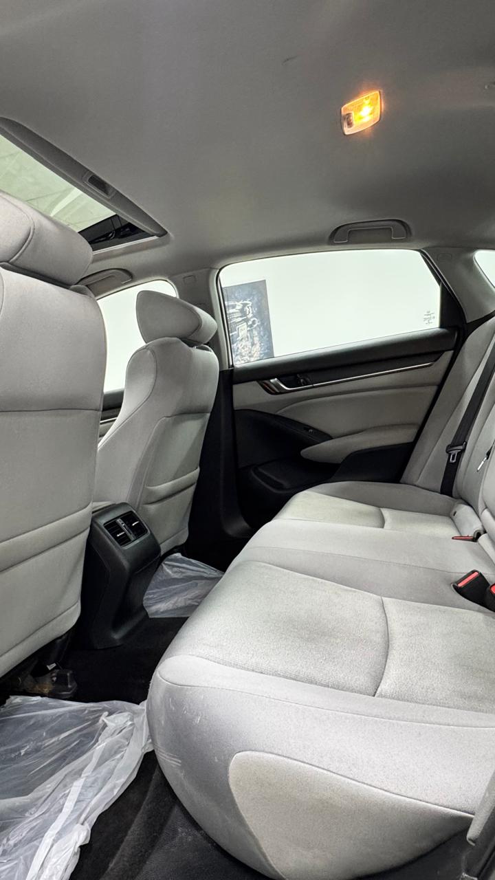 Car Image 2018 HONDA ACCORD EX