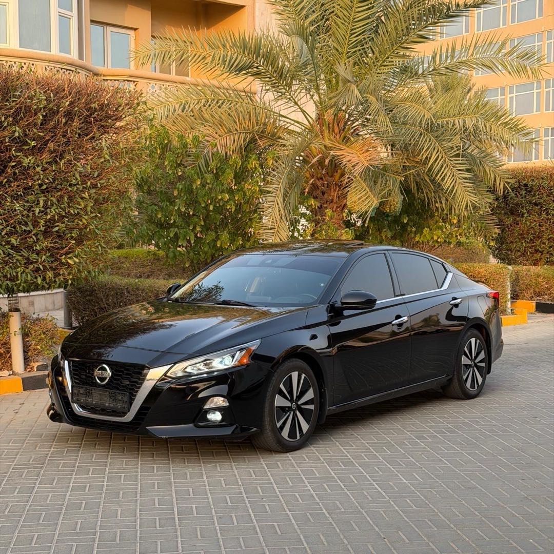 Car Image 2020 NISSAN ALTIMA SL