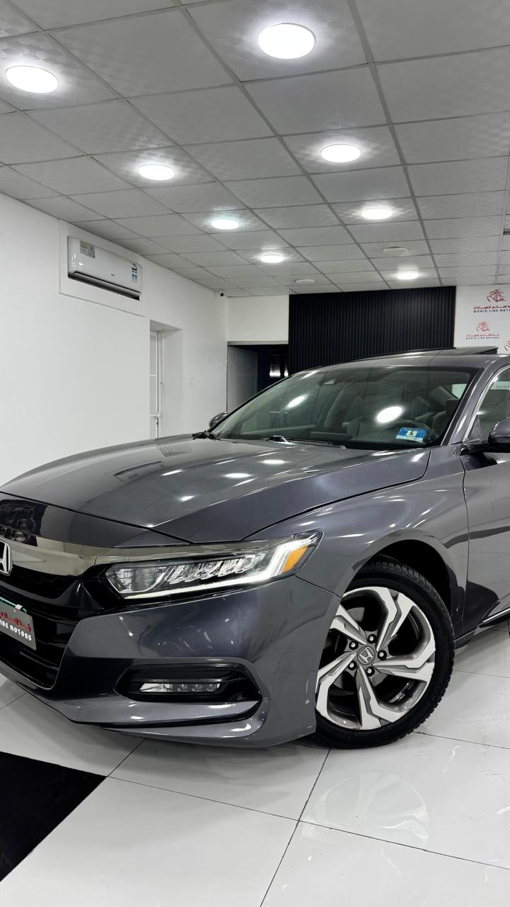 Car Image 2018 HONDA ACCORD EX