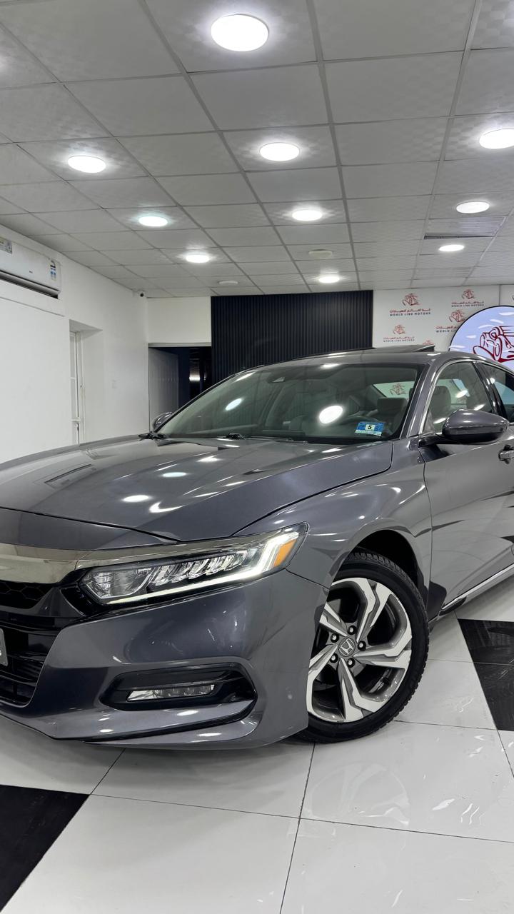 Car Image 2018 HONDA ACCORD EX